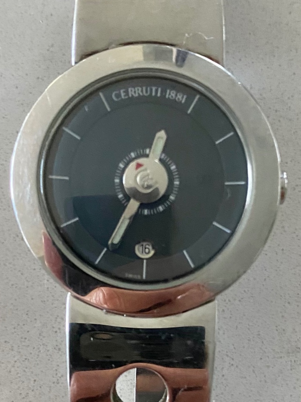 Cerruti 1881 Swiss made women’s date watch stainless steel 28mm 50MWR running